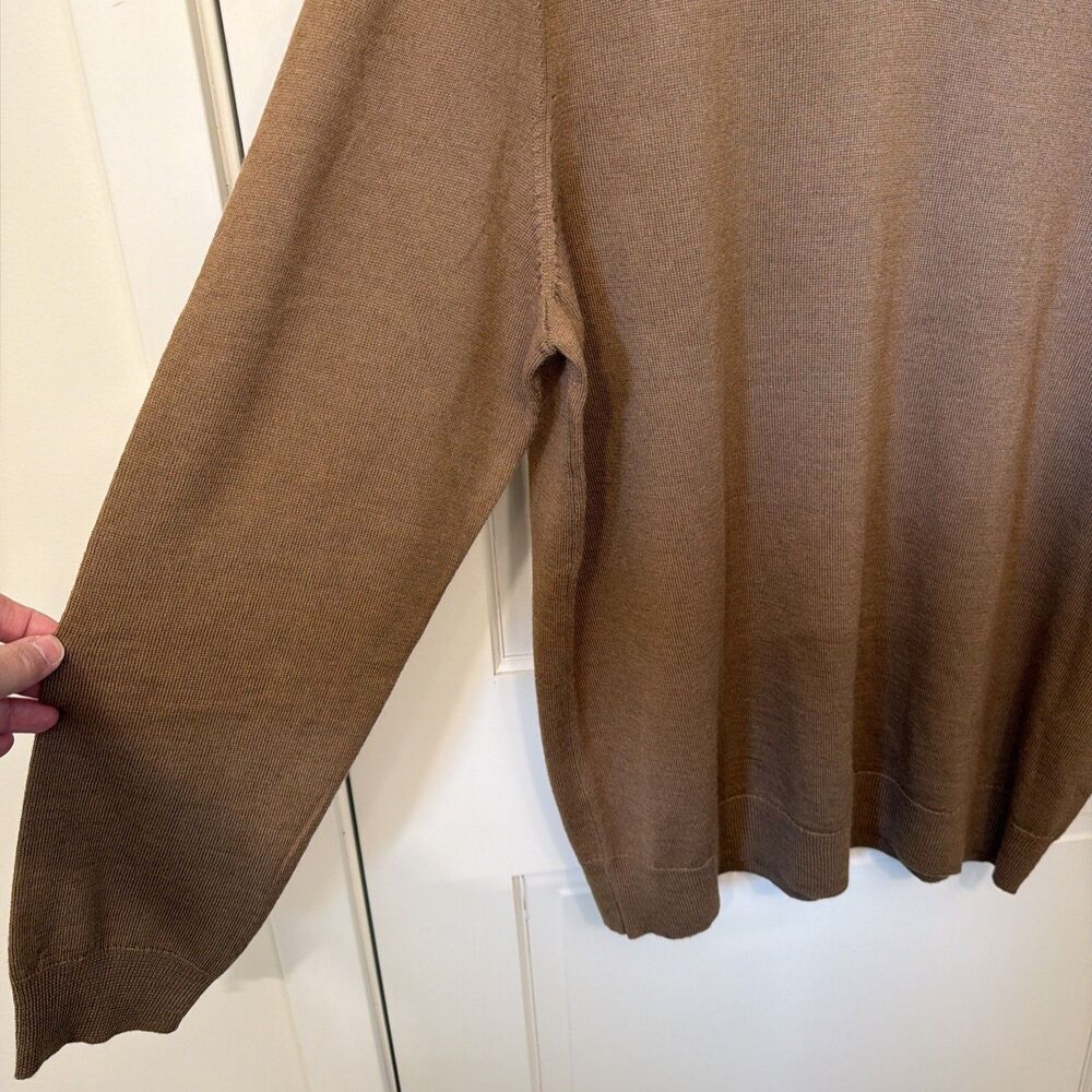 NWT Club Room Men's Solid V Neck Merino Wool Blend Fawn Sweater XL Preppy $75 - Picture 4 of 16